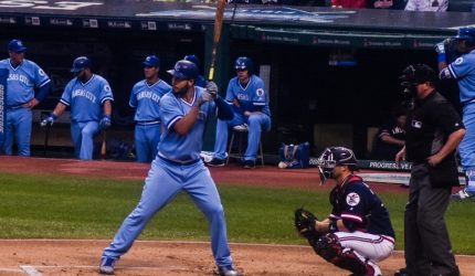 Рекордная победа: как Cleveland Indians установили новый рекорд в игре против Kansas City Royals 15-0