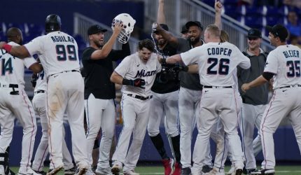 Питчерское мастерство: как Washington Nationals выиграли у Miami Marlins 2-1